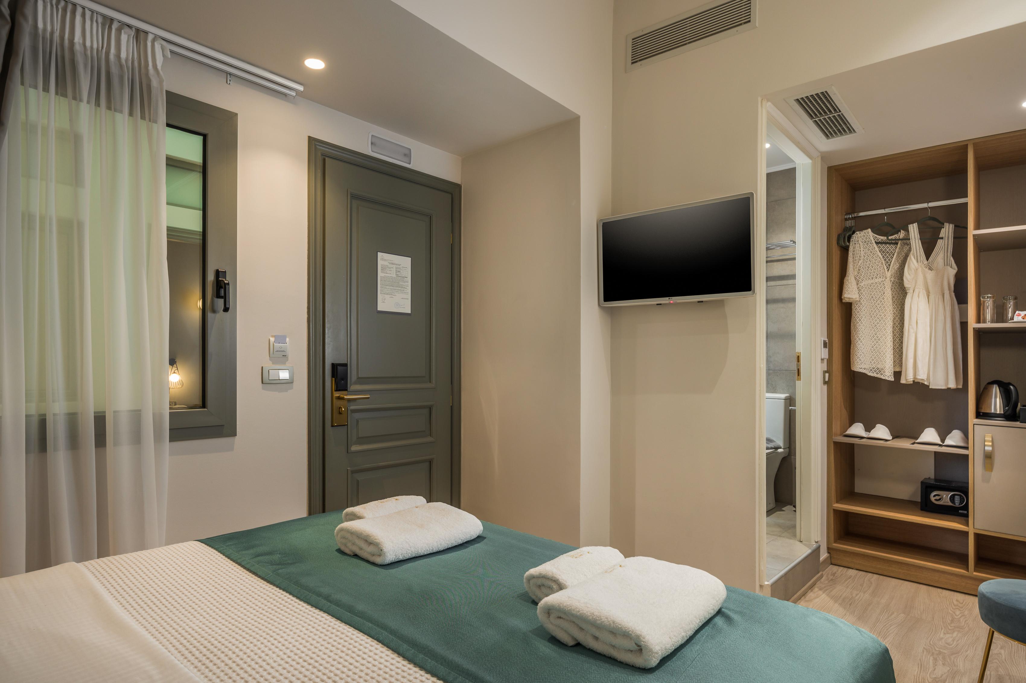 Plaza 1866 Superior City Rooms Chania  Bagian luar foto