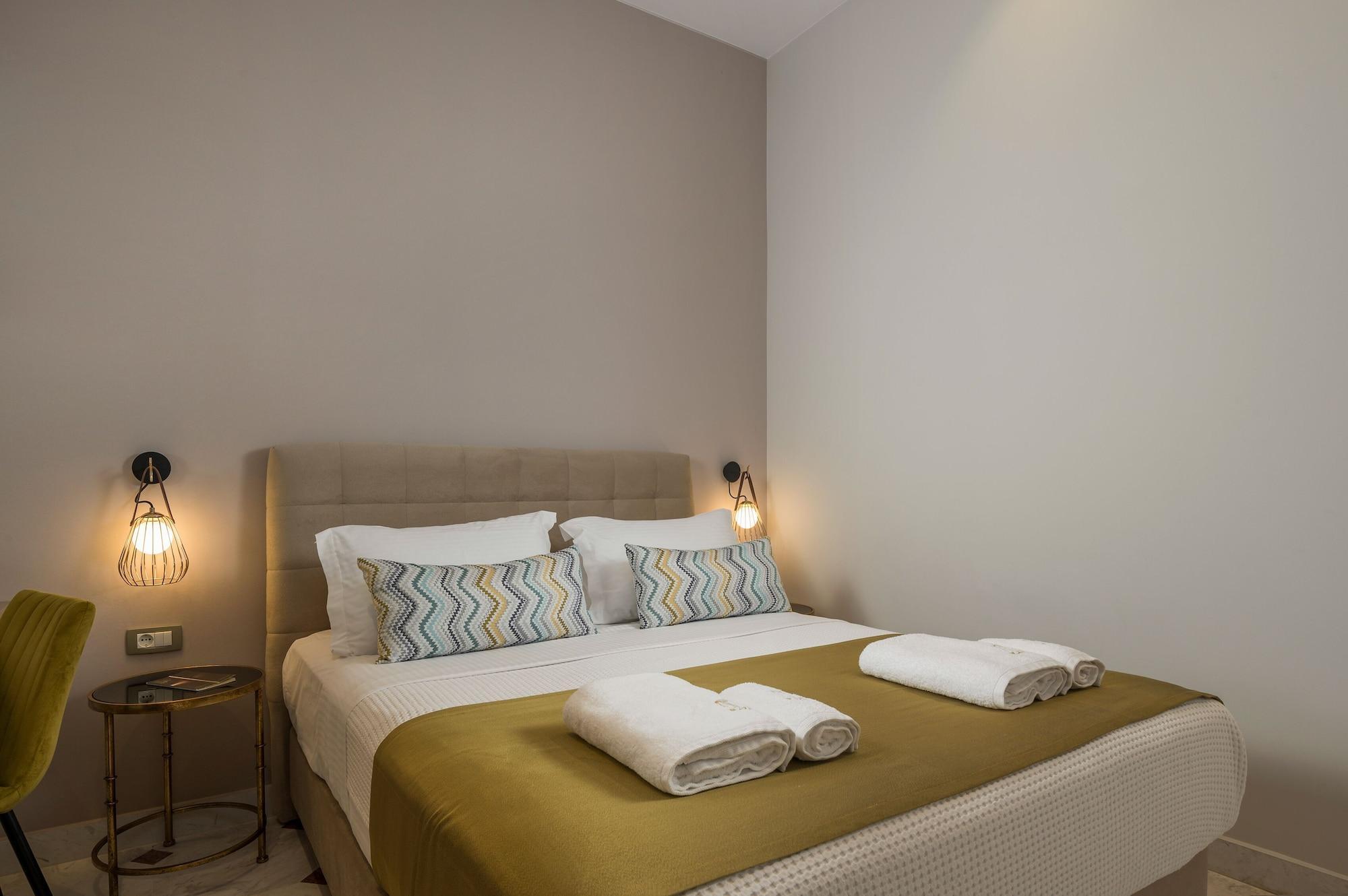 Plaza 1866 Superior City Rooms Chania  Bagian luar foto